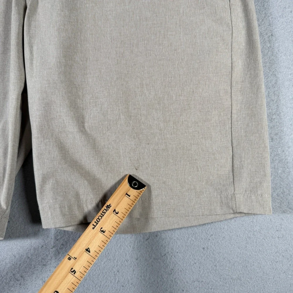 Travis Mathew Mens Tan Khaki Golf Shorts Size 34 Stretch Performance Casual 9 In